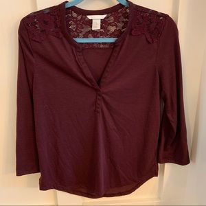 H&M | Lace 3/4 Sleeve Shirt